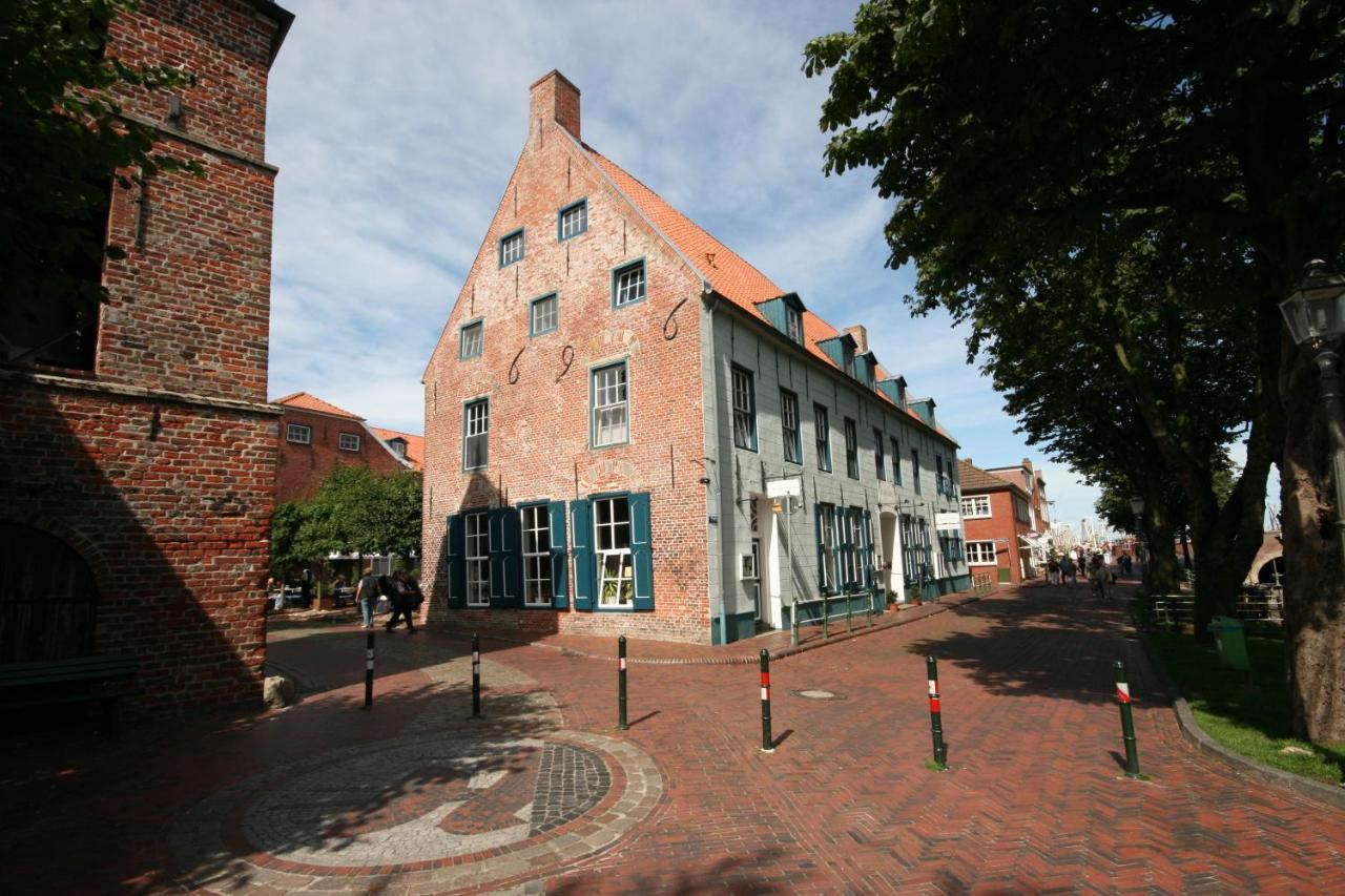Huus Ant Deep Og Greetsiel Lägenhet Krummhörn Exteriör bild